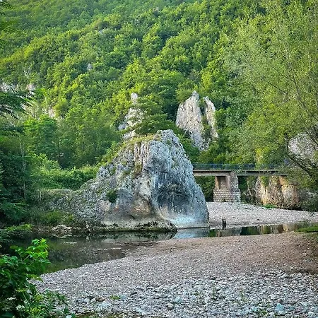 Vikendica Kostic Case de vacanță *