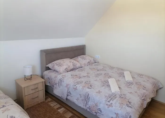 Vikendica Kostic Σπίτι διακοπών *